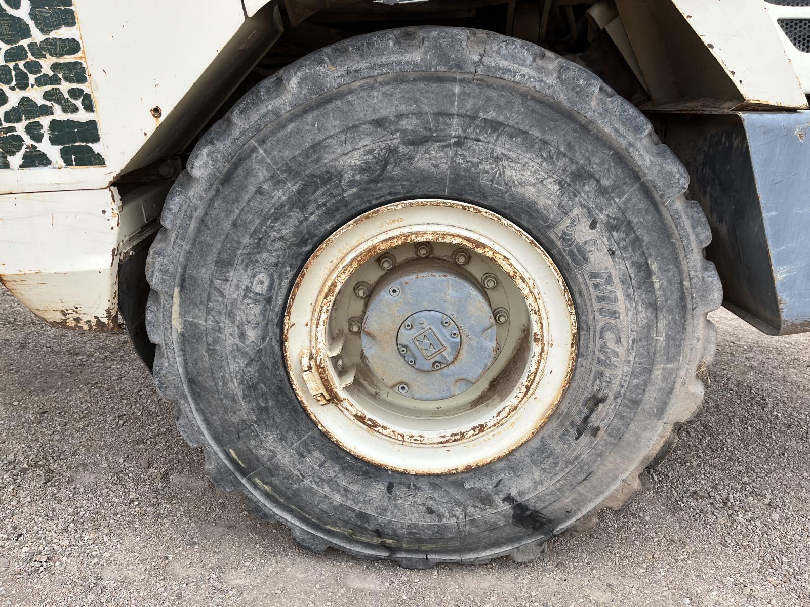 ./imagenes/INVOICE/2019/17635/DOMPE ARTICULADO TEREX TA30 (9).JPG